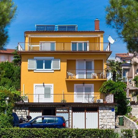 Blazi Apartment Криквеница Екстериор снимка