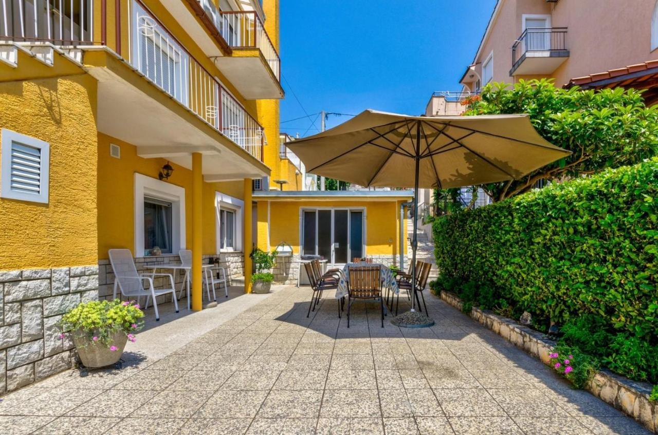 Blazi Apartment Криквеница Екстериор снимка